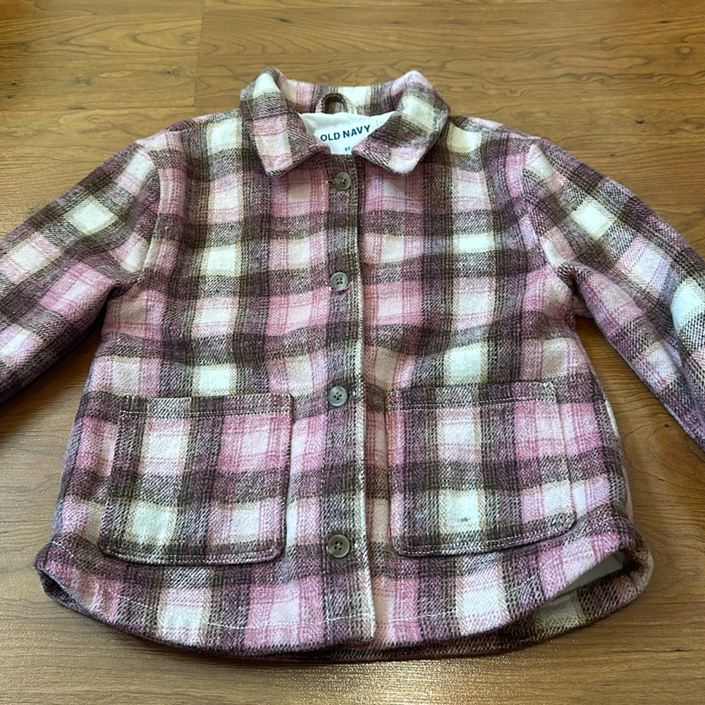Beautiful old navy toddler girls jacket in size 5T.